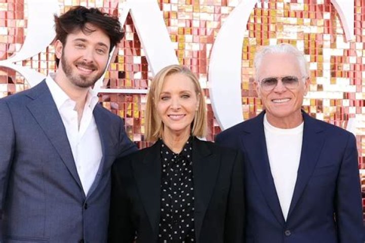 Behind the Scenes & Facts: Lisa Kudrow & Julian Stern